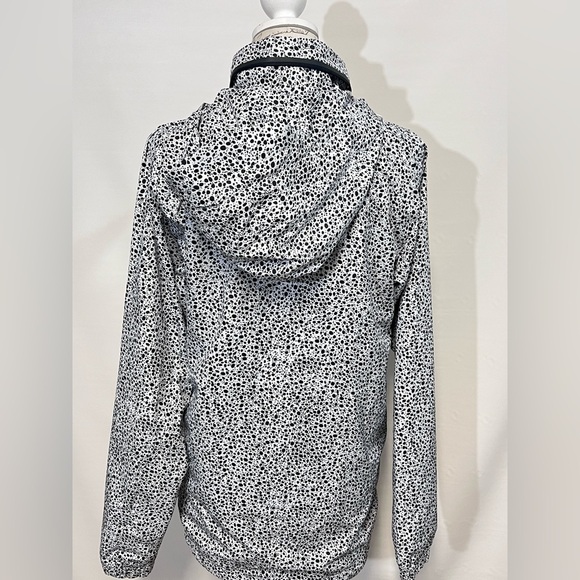 NIKE Women’s Mercurial Vapor safari print windbreaker size S. - Picture 5 of 14